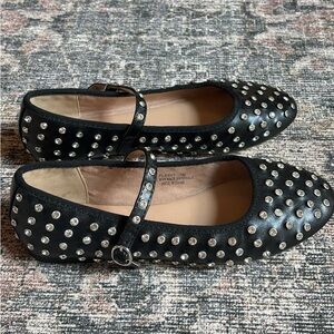 House of Harlow 1960 Black Flats with Silver Accents